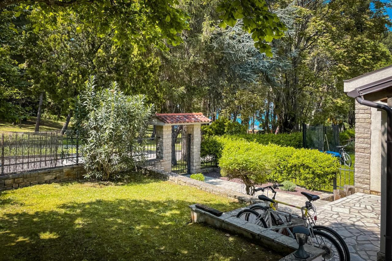 Holiday Home Sofia Porec Luaran gambar