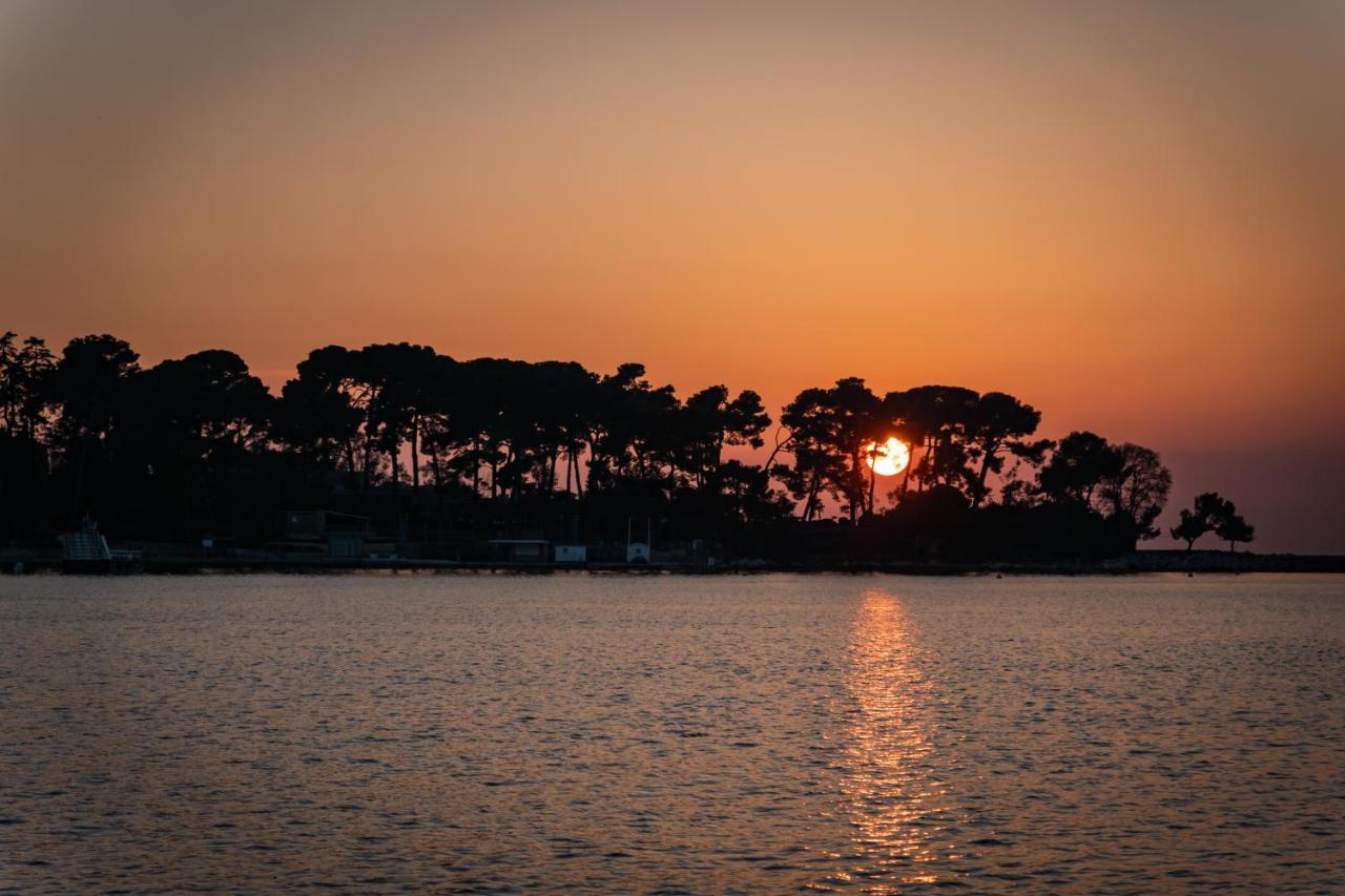 Holiday Home Sofia Porec Luaran gambar